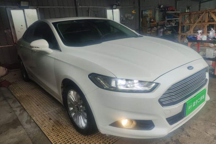 Used Ford Mondeo 2013 2.0L GTDi 200 Luxury Model