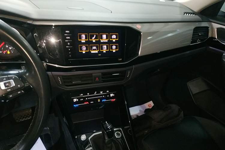 Used Volkswagen Tayron 2022 280TSI Two-Wheel Drive Luxury Smart Connectivity Version