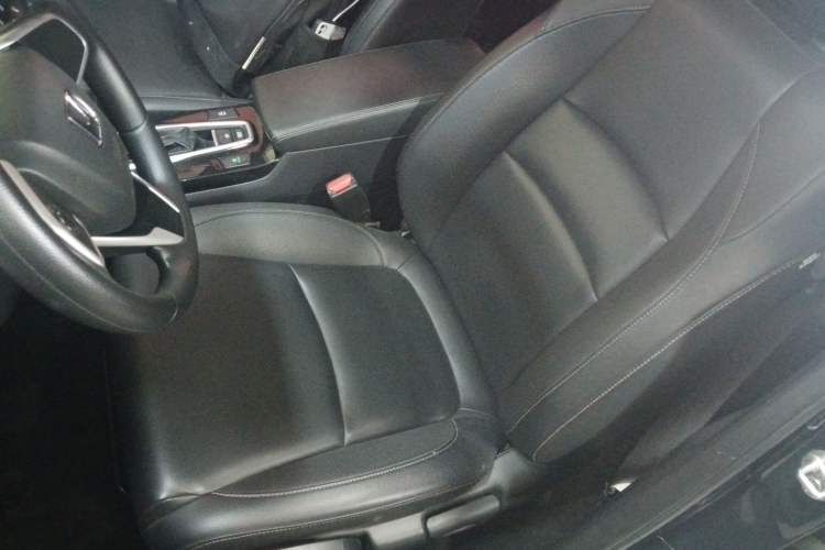 Used Honda Envix 2019 180TURBO CVT Enjoyment Edition China VI Left Front Seat