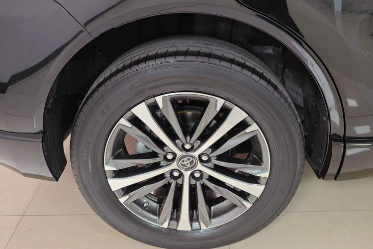 Used Toyota Venza 2022 2.0L CVT Two-Wheel Drive Luxury Edition
