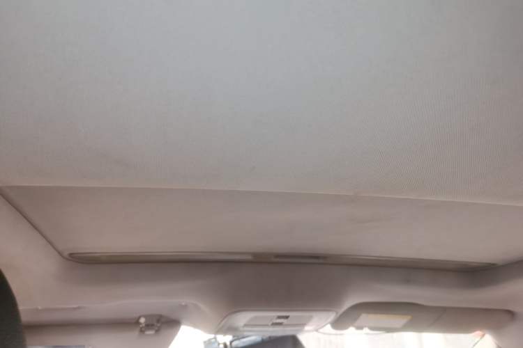 Used Roewe i6 2017 20T Manual Luxury Edition