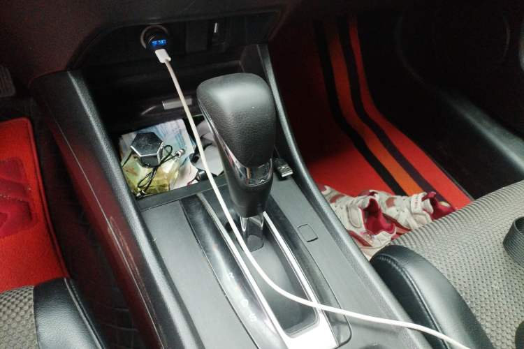 Used Honda Jade 2017 1.8L automatic Comfort version 5 seats