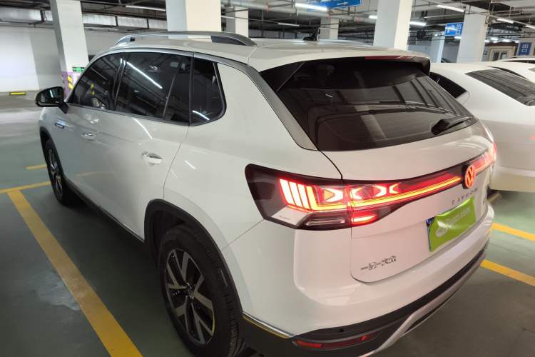 Used Volkswagen Tayron 2023 280TSI Two-Wheel-Drive Luxury Plus Advanced Version