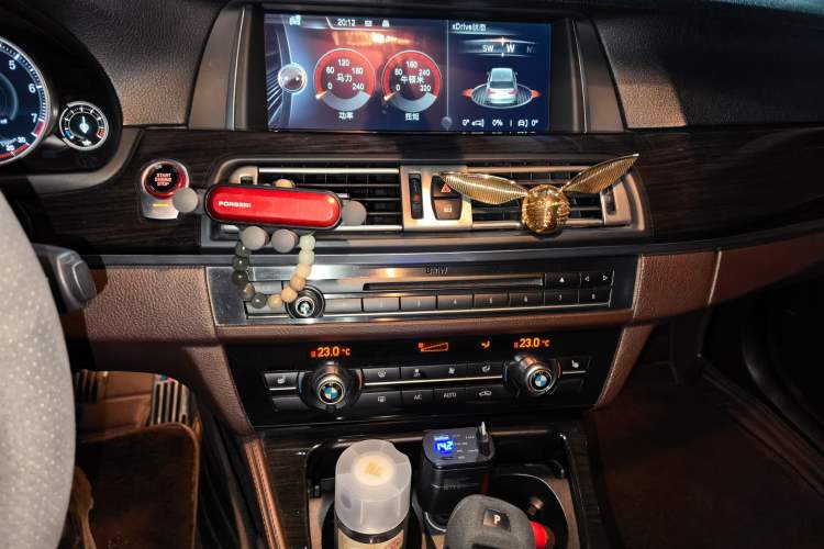 Used BMW 5 Series 2014 525Li Luxury Design Package
