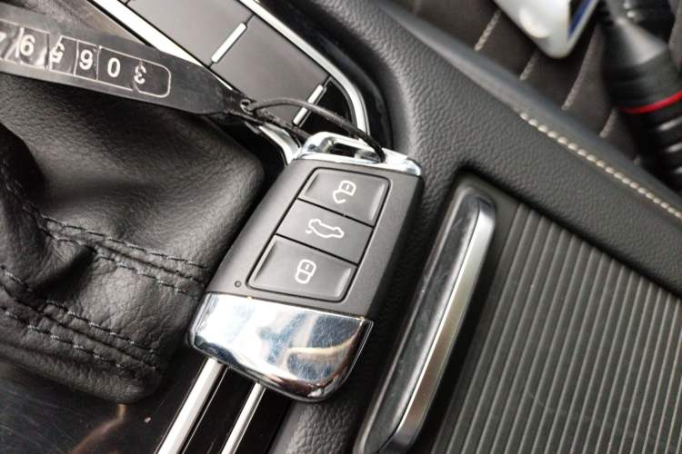 Used Volkswagen Magotan 2020 330TSI DSG Luxury Edition