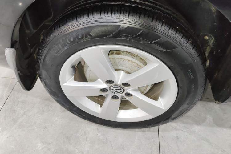 Used Volkswagen Santana 2015 1.6L Automatic Comfort Edition