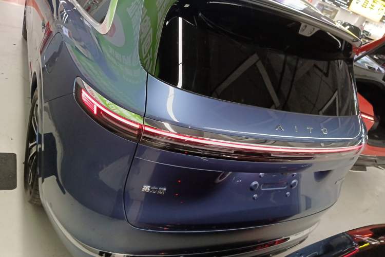 Used Hima AITO M7 2026 Model Range-Extending Max All-Wheel Drive 5-Seater Version Rear