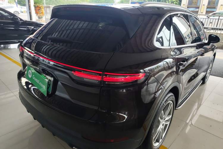Used Porsche Cayenne E-Hybrid 2020 Cayenne E-Hybrid 2.0T
