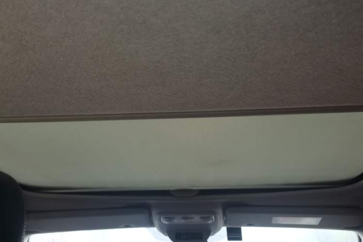 Used smart forfour 2016 1.0L 52 kW Passion Edition Headliner