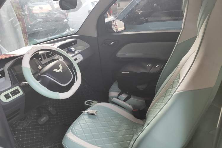 Used Wuling Hongguang MINIEV 2021 Macaron Fashion Model Lithium Iron Phosphate