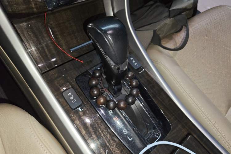 Used Honda Accord 2015 2.4L EX Luxury Edition Gear Lever