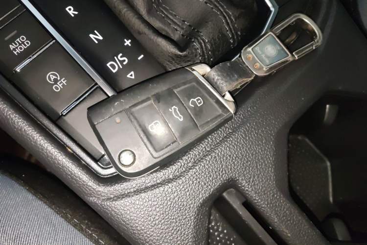 Used Volkswagen Lavida 2023 300TSI DSG Full-Comfort Edition Interior 1