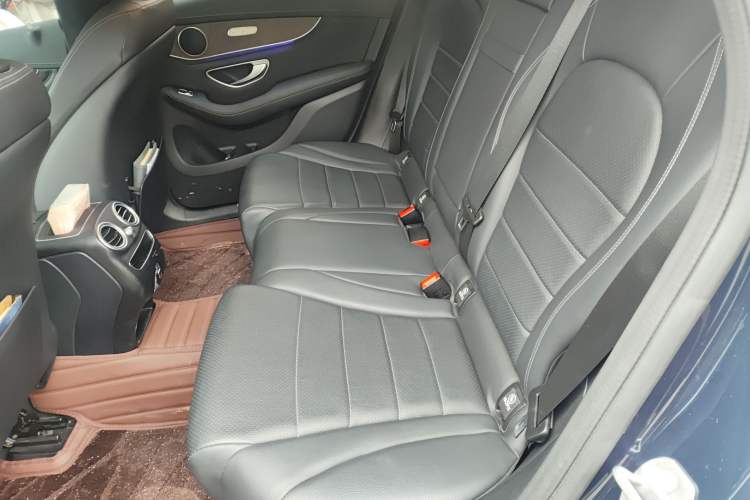 Used Mercedes-Benz GLC 2020 Facelift GLC 260 L 4MATIC Luxury Edition Left Rear Seat