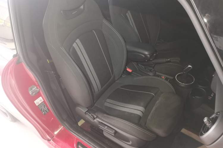 Used MINI 2018 1.5T COOPER Racing Driver Right Front Seat