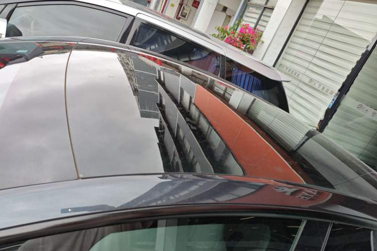 Used Tesla Model Y 2024 Long-Range All-Wheel-Drive Version