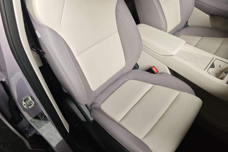 Used MG 4 EV 2026 Model 437 Composed Edition Right Front Seat