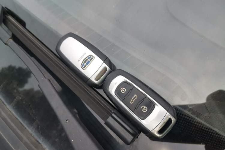 Used Geely Auto Vision X3 2017 1.5L Automatic Luxury Model Vehicle Key