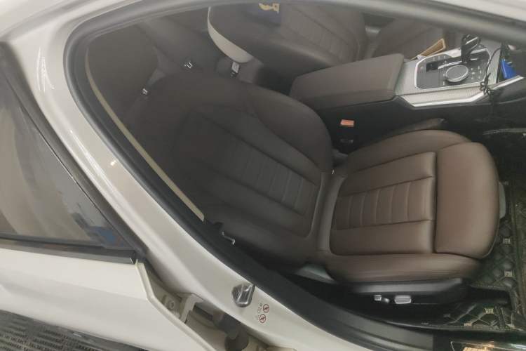 Used BMW 3 Series 2020 Facelifted 325Li M Sport Night Edition Package Right Front Seat