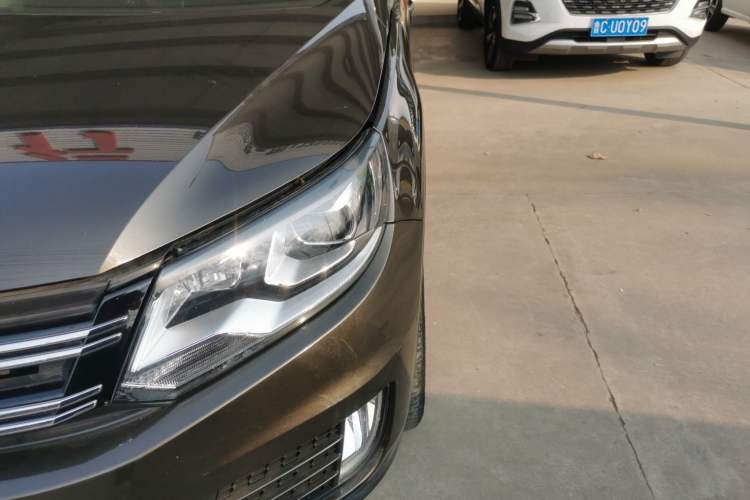 Used Volkswagen Tiguan L 2013 1.8TSI Automatic Two-Wheel Drive Luxury Model
