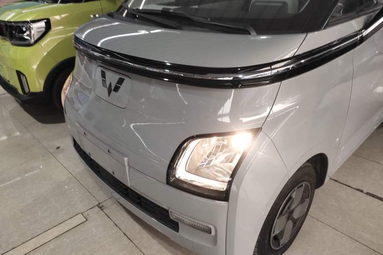 Used Wuling Air ev 2023 - Four Seats - Standard Edition