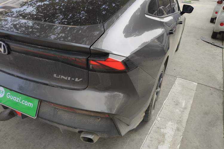 Used Changan UNI-V 2022 1.5T Excellence Model
