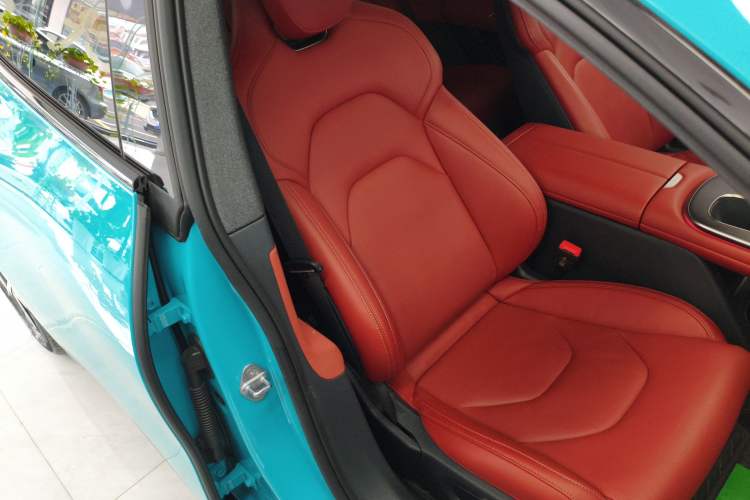 Used Xiaomi Auto SU7 2024 Rear-Drive Standard Founder Edition
