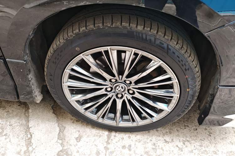 Used Toyota Alphard 2015 3.5L Luxury Edition