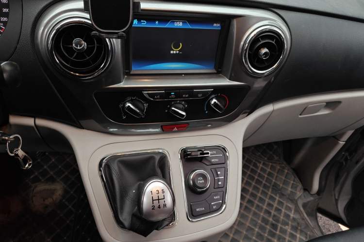 Used JAC Refine M3 2019 IKEA Edition 1.8L Luxury Smart Model
