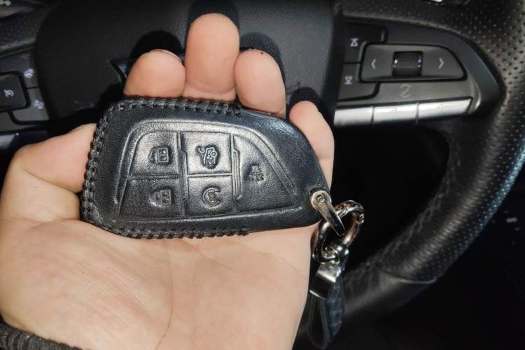 Used Cadillac CT5 2021 28T Platinum Sport Model Vehicle Key