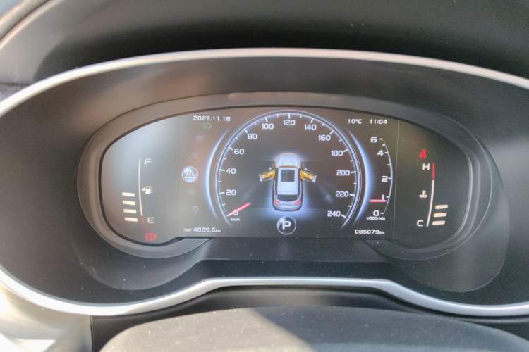 Used Geely Auto Emgrand X7 Sport 2018 1.8TD Automatic Two-Wheel Drive Smart Connect 4G Internet Edition