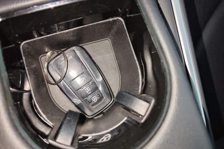 Used Toyota Avalon 2022 2.0L Luxury Edition
