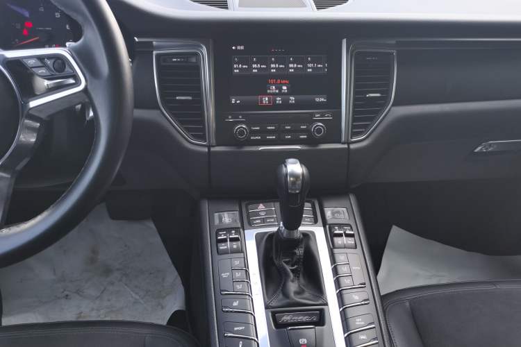 Used Porsche Macan 2017 Macan 2.0T