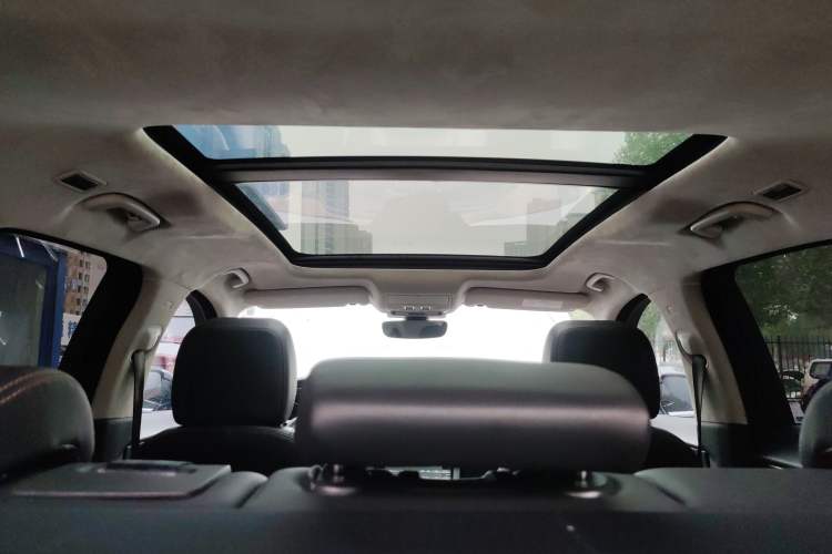 Used Jaguar F-PACE 2020 2.0T Urban Deluxe Edition Headliner