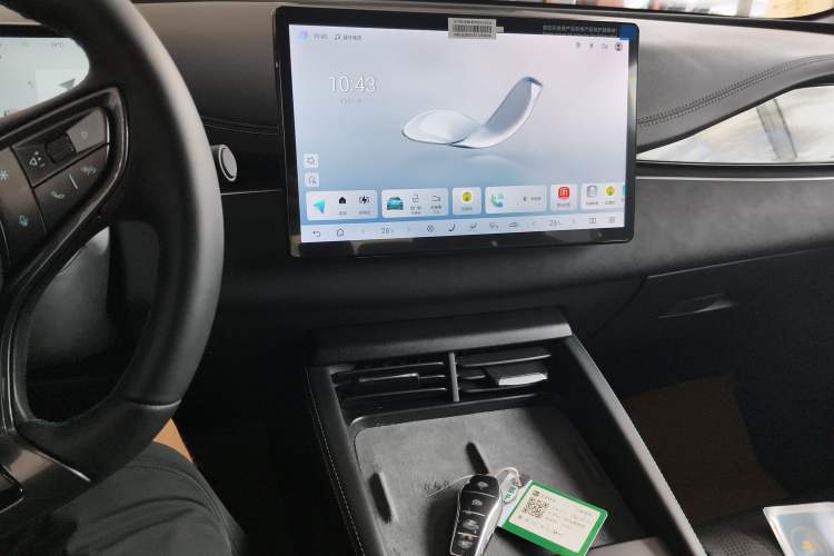 Used BYD Seal 06 New Energy 2025 DM-i Smart Drive 120KM Deluxe Model Audio And AC Panel