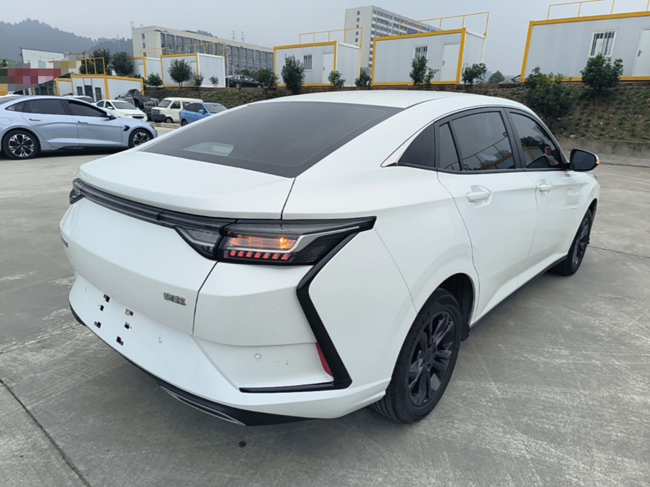 Dongfeng Aeolus Yixuan 2025 1.5L Automatic Luxury Version - Luxury — снимка 6