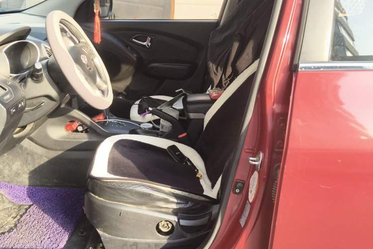 Used Hyundai ix35 2012 2.0L Automatic Two-Wheel Drive Elite Edition GLS
