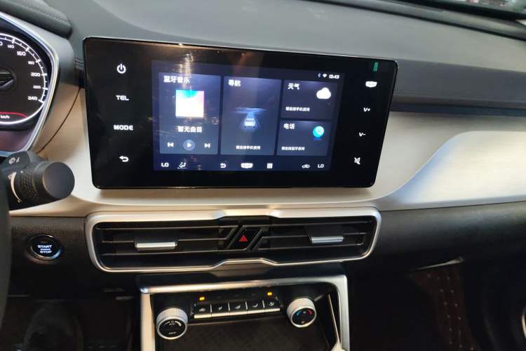 Used Geely Auto Coolray 2025 1.5L CVT Super Edition Audio And AC Panel