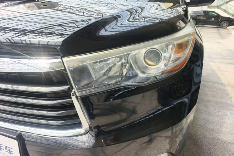 Used Toyota Highlander 2015 2.0T Four-Wheel Drive Luxury Edition 7-Seater