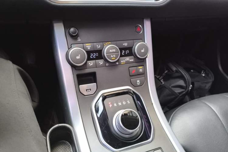 Used Land Rover Range Evoque 2016 2.0T PURE Style Edition
