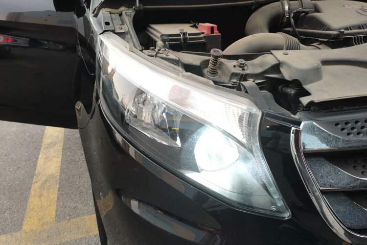 Used Mercedes-Benz Vito 2016 2.0T Business Edition
