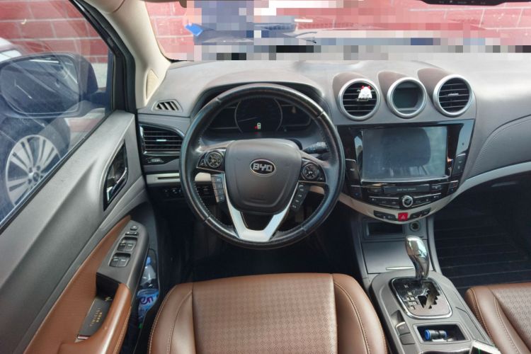 Used BYD S7 2015 2.0T Upgraded Automatic Luxury Version