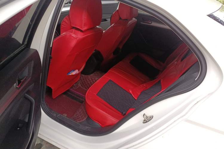 Used Volkswagen Lamando 2021 230TSI DSG Fashion Edition Left Rear Seat