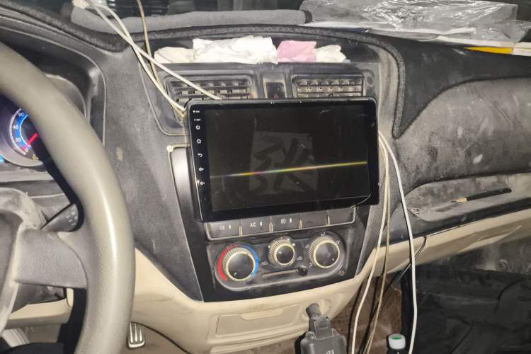 Used CHANGAN KAICHENG Ruixing M80 2014 1.5L CNG Comfort Model 4G15S
