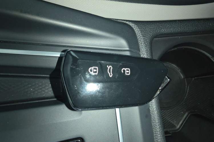 Used Volkswagen Golf 2023 Facelift 280TSI DSG Pro
