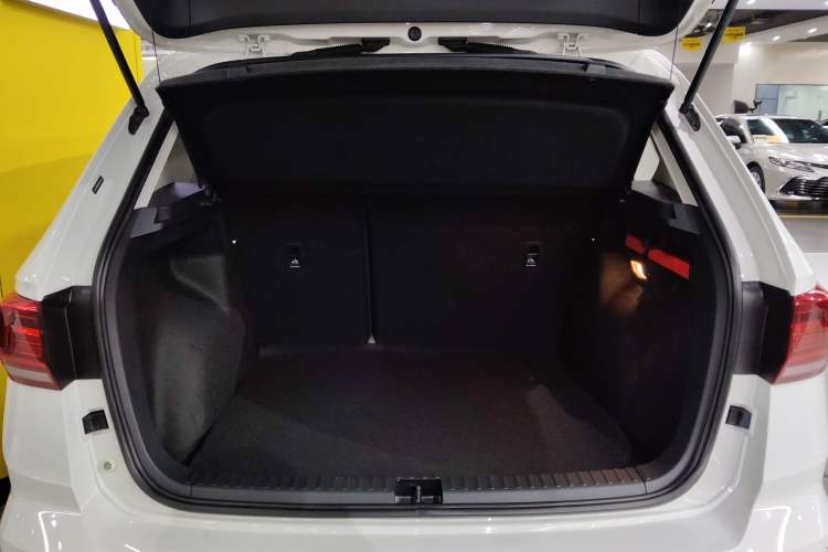 Used Volkswagen Tharu 2021 330TSI All-Wheel Drive Luxury PLUS Version