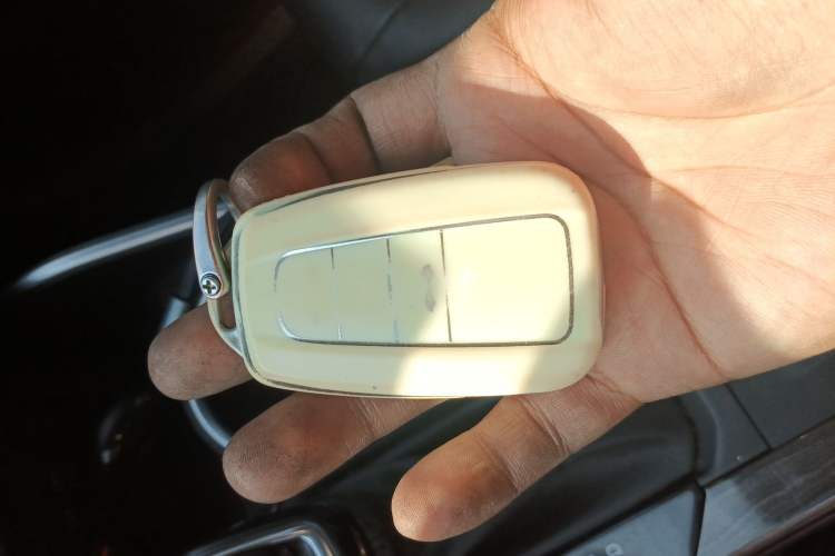 Used Toyota Highlander 2022 Dual-Engine 2.5L Four-Wheel Drive Supreme Edition 7-Seater Vehicle Key