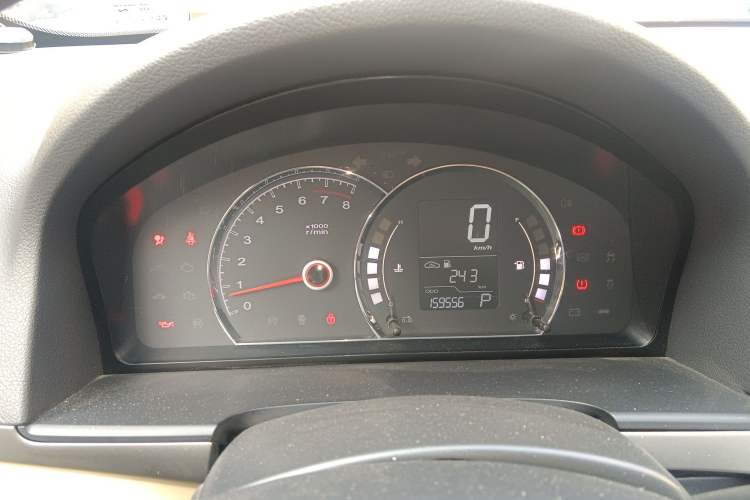 Used Roewe 350 2015 1.5L Automatic Luxury Sunroof Edition