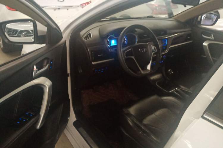 Used Geely Auto Emgrand 2017 Sedan Million Edition 1.5L Manual - Upward Version Driver Seat