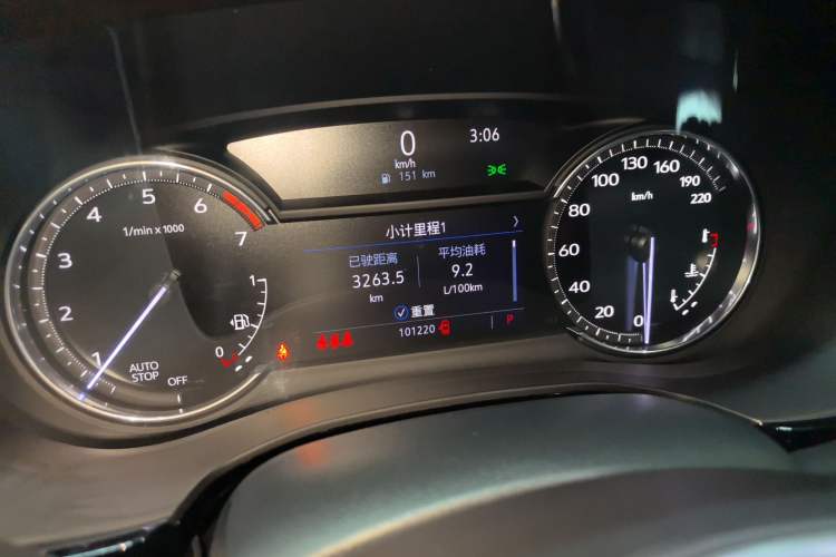 Used Cadillac XT5 2021 28T Luxury Model Instrument Cluster