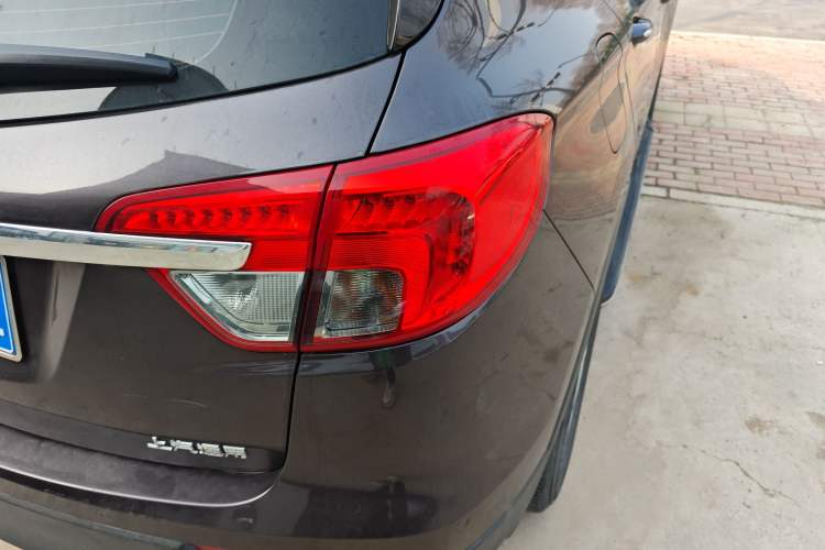 Used Buick Envision 2016 20T Two-Wheel-Drive Elite Model